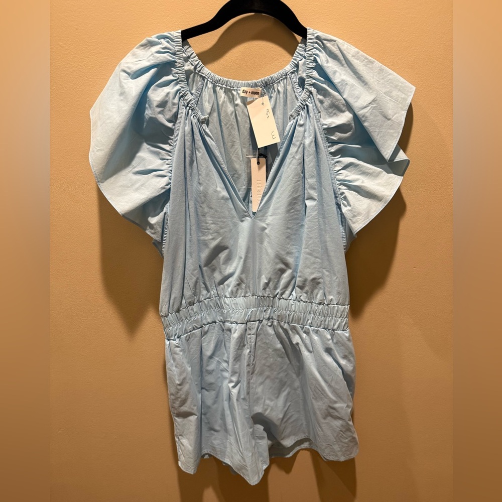 New Blue Ruffle Romper Women’s Medium